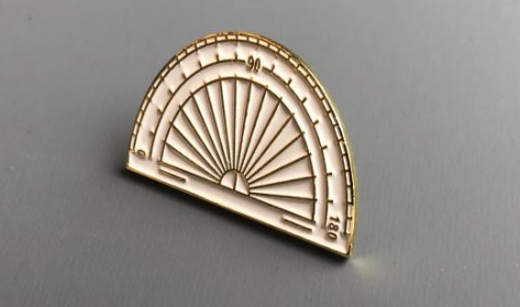 Значок эмалированный, Транспортир Значок эмалированный, Транспортир