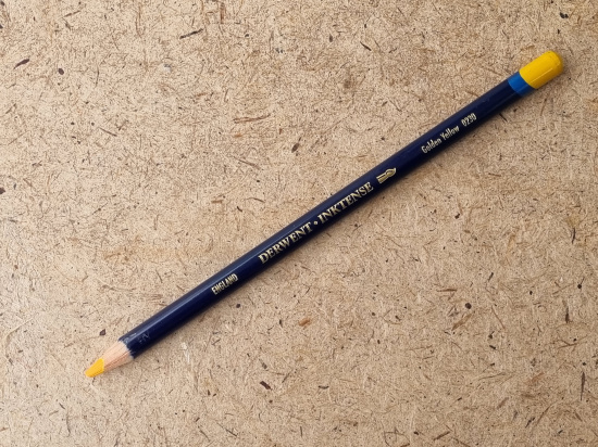 Карандаш акварельный "Inktense" желтый золотой 230