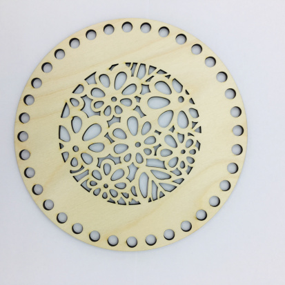 Панно для декорирования с перфорацией круглая 18см Панно для декорирования с перфорацией круглая 18см
