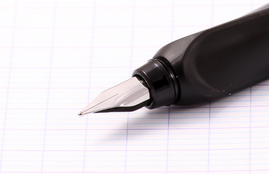 Ручка перьевая Pelikan "Office Twist P457" серебристый, M, сталь нержавеющая, карт.уп. sela