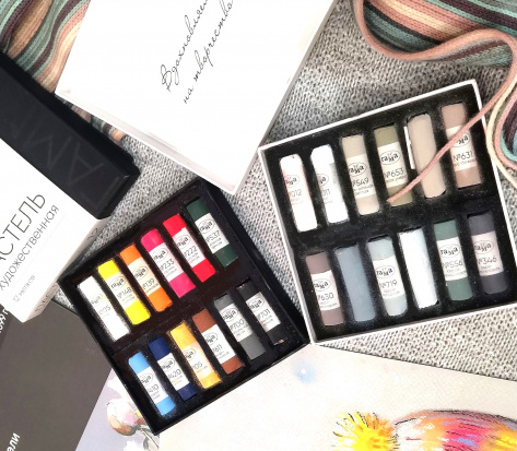 Пастель художественная, 12 серых цветов, картон. упак. Пастель художественная, 12 серых цветов, картон. упак.