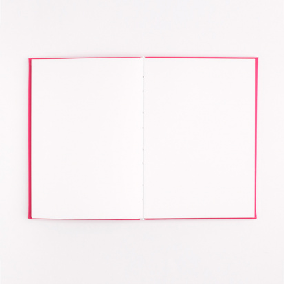 Скетчбук для графики и маркеров "White Swan Bristol", малиновый, 180 г/м, А5 см, 50л