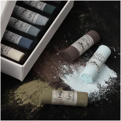 Пастель художественная, 12 серых цветов, картон. упак. Пастель художественная, 12 серых цветов, картон. упак.