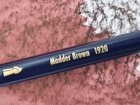 Карандаш акварельный "Inktense" марена коричневая 1920