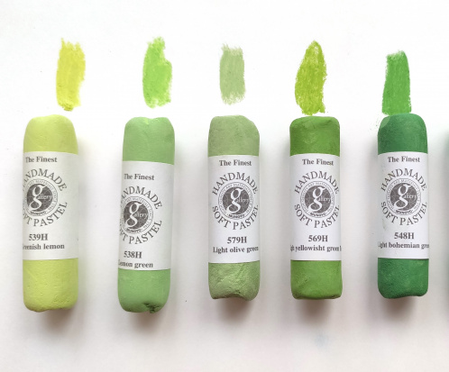 Пастель сухая мягкая круглая ручной работы №569, светло-желтовато-зеленое поле