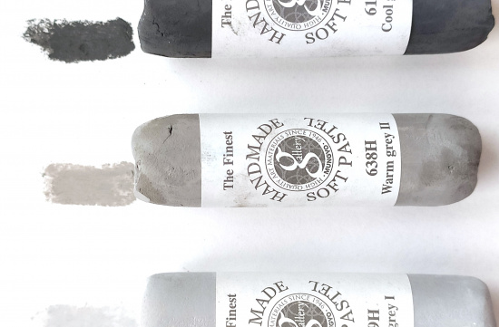 Пастель сухая мягкая круглая ручной работы №638, теплый серый II