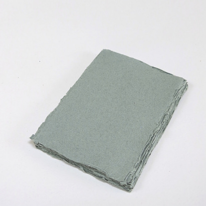 Бумага для акварели "Khadi", светло-серый 11*15см, 150г/м2, 1л, medium sela25