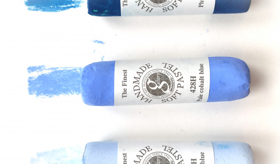 Пастель сухая мягкая круглая ручной работы №428, бледно-кобальтово-синий