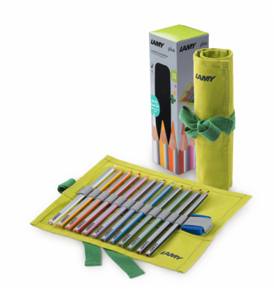 Набор цветных карандашей "Plus", 12 шт., в пенале с точилкой