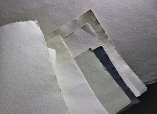 Бумага в листах "Khadi" зигзаг, 7,5x7,5x35см, 210г/м2, 1л, среднезернистая