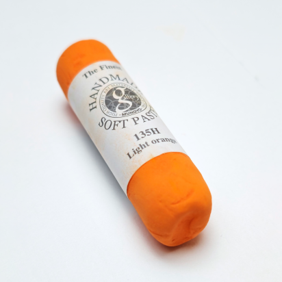 Пастель сухая мягкая круглая ручной работы №135, светло- оранжевый