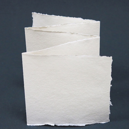 Бумага в листах "Khadi" зигзаг, 15x15смx75см, 210г/м2, 1л, среднезернистая