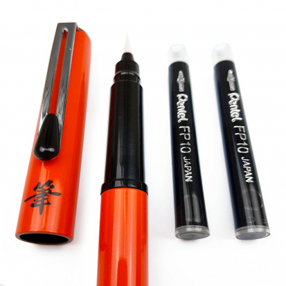 Ручка-кисть карманная, 4 картриджа, черный (корпус оранжевый)