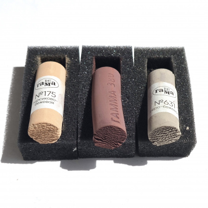 Набор из 3-х оттенков художественной пастели Гамма, палитра №15 Набор из 3-х оттенков художественной пастели Гамма, палитра №15