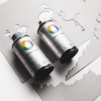 Трафарет для создания образа фламинго, аэрозольными красками